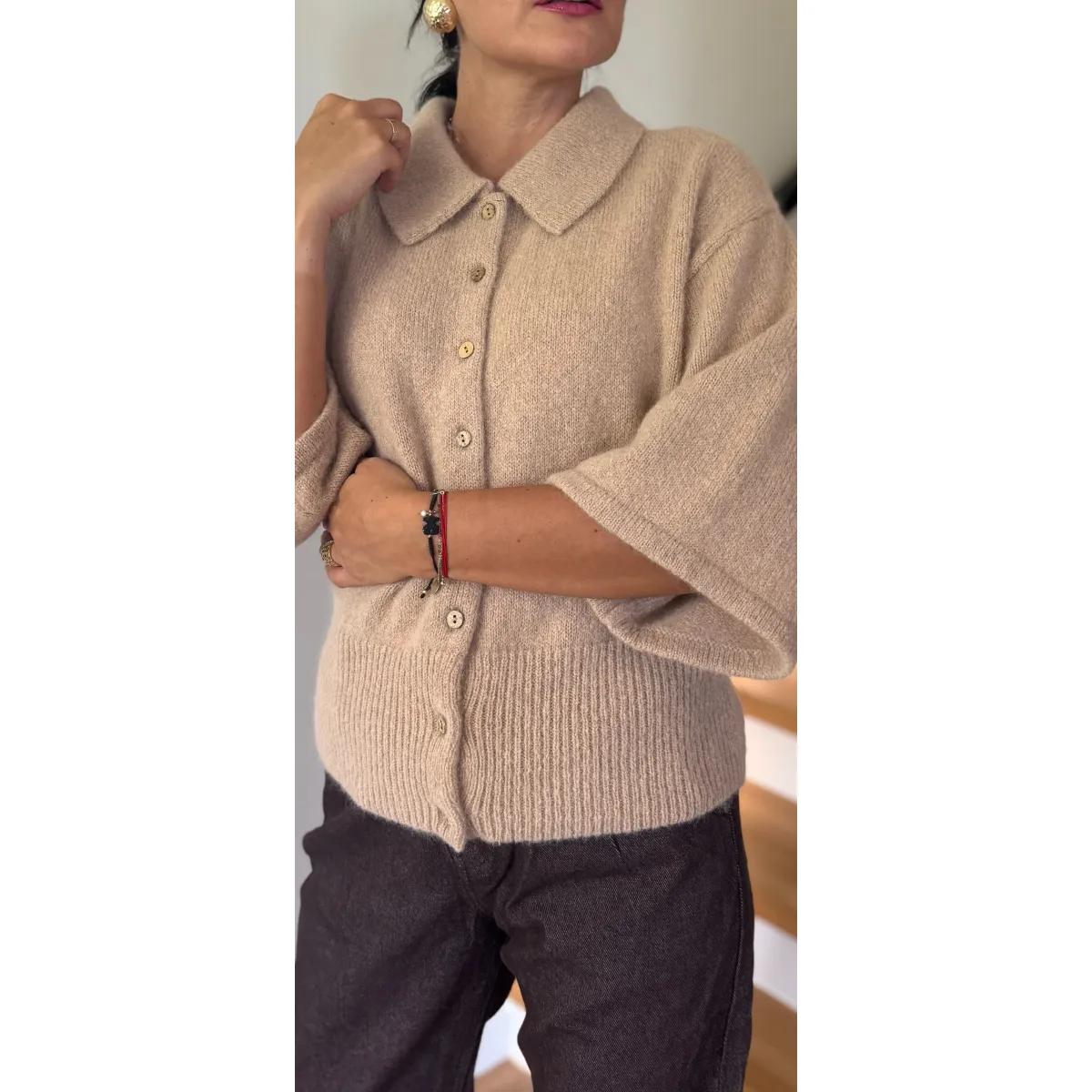 Sweter z alpaki i wełny JARNI w odcieniu cappuccino