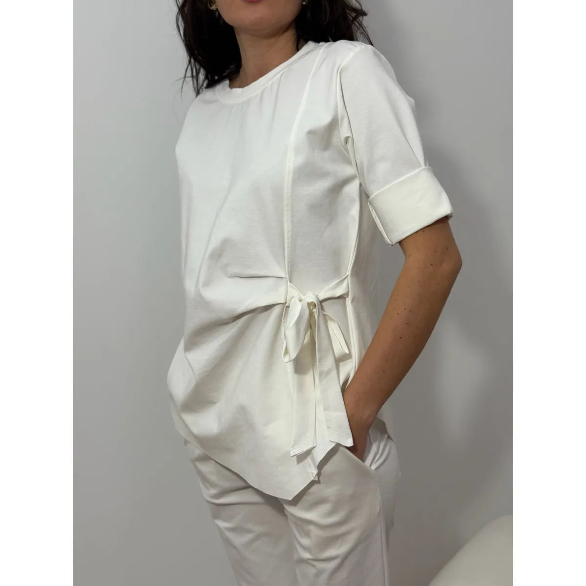 Bawełniana bluzka LESSI w odcieniu śmietankowym