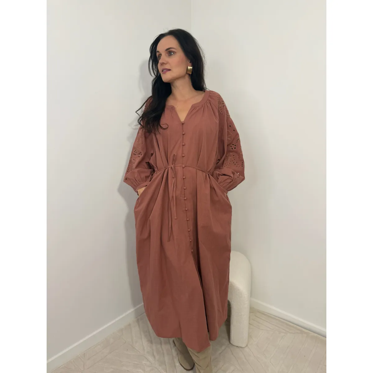 Bawełniana sukienka RICAMO w kolorze PEPPEROSA