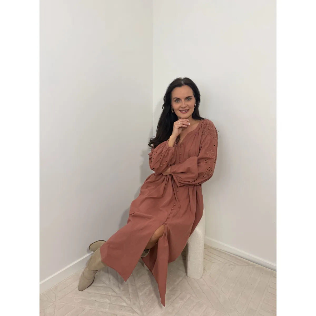 Bawełniana sukienka RICAMO w kolorze PEPPEROSA