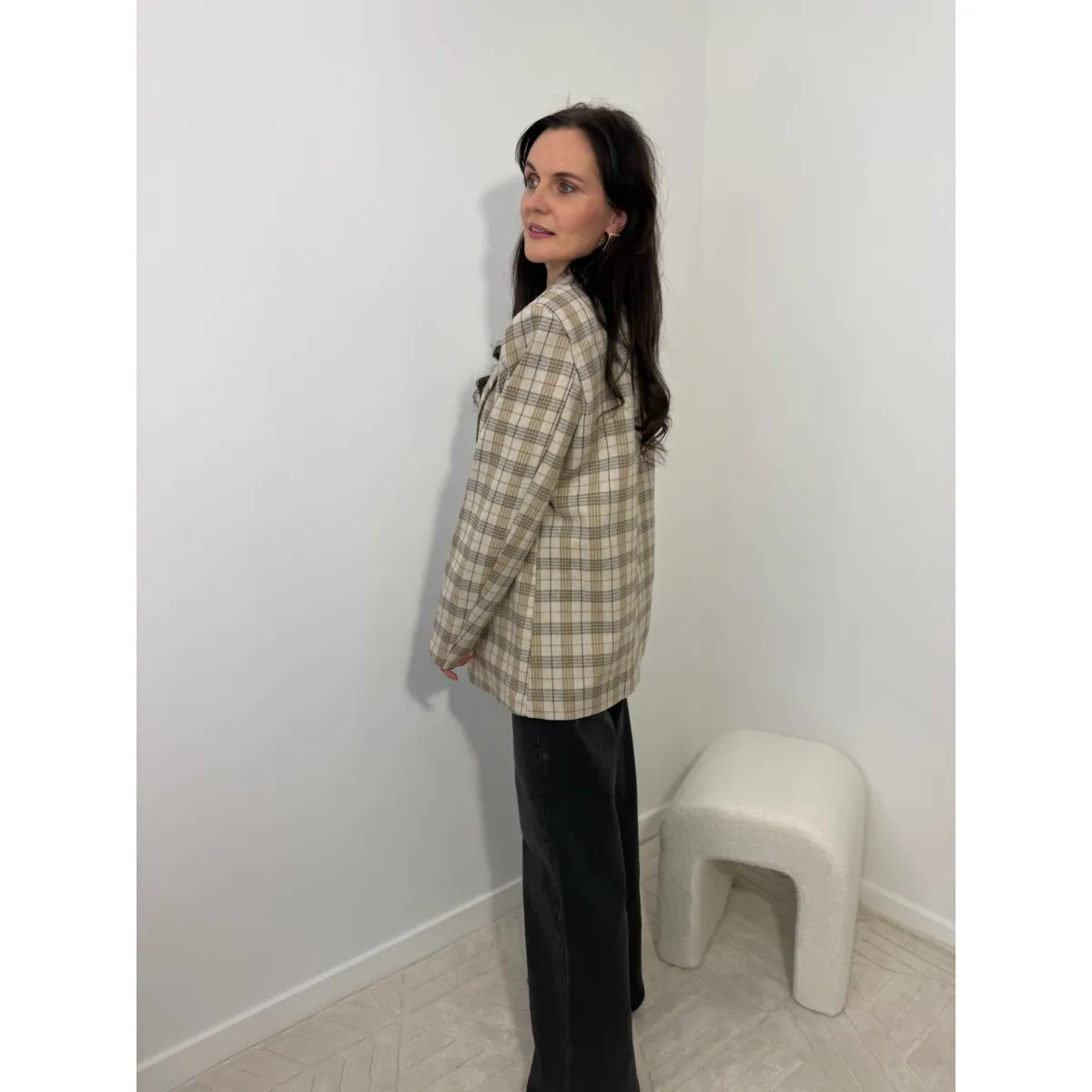 Bawełniana marynarka HALSZKA w odcieniu beżu w kratę