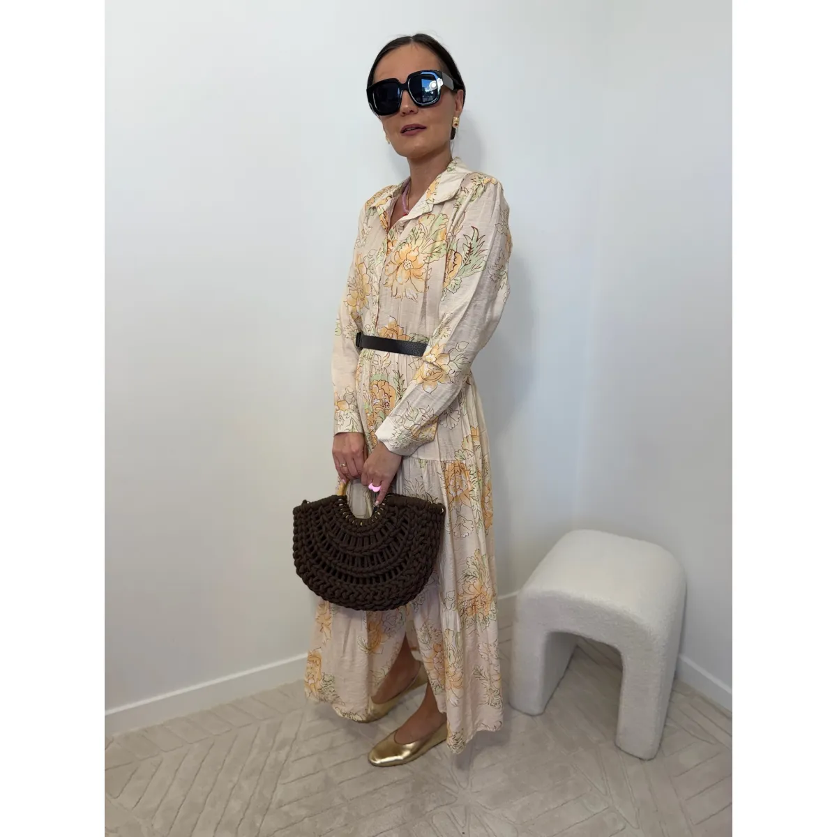 Wiskozowa sukienka GIORDINO w odcieniu beżu