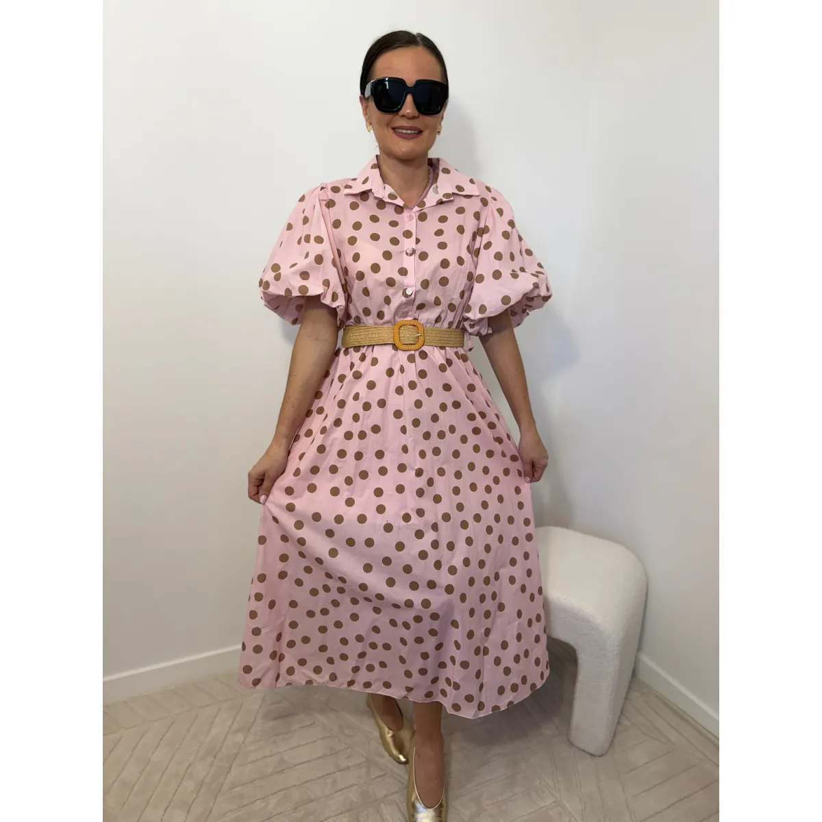 Bawełniana sukienka BONA w odcieniu pudrowego różu w kropki