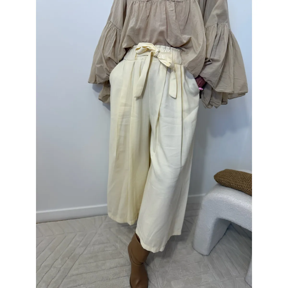 Wiskozowe spodnie KULOTY w odcieniu wanilii