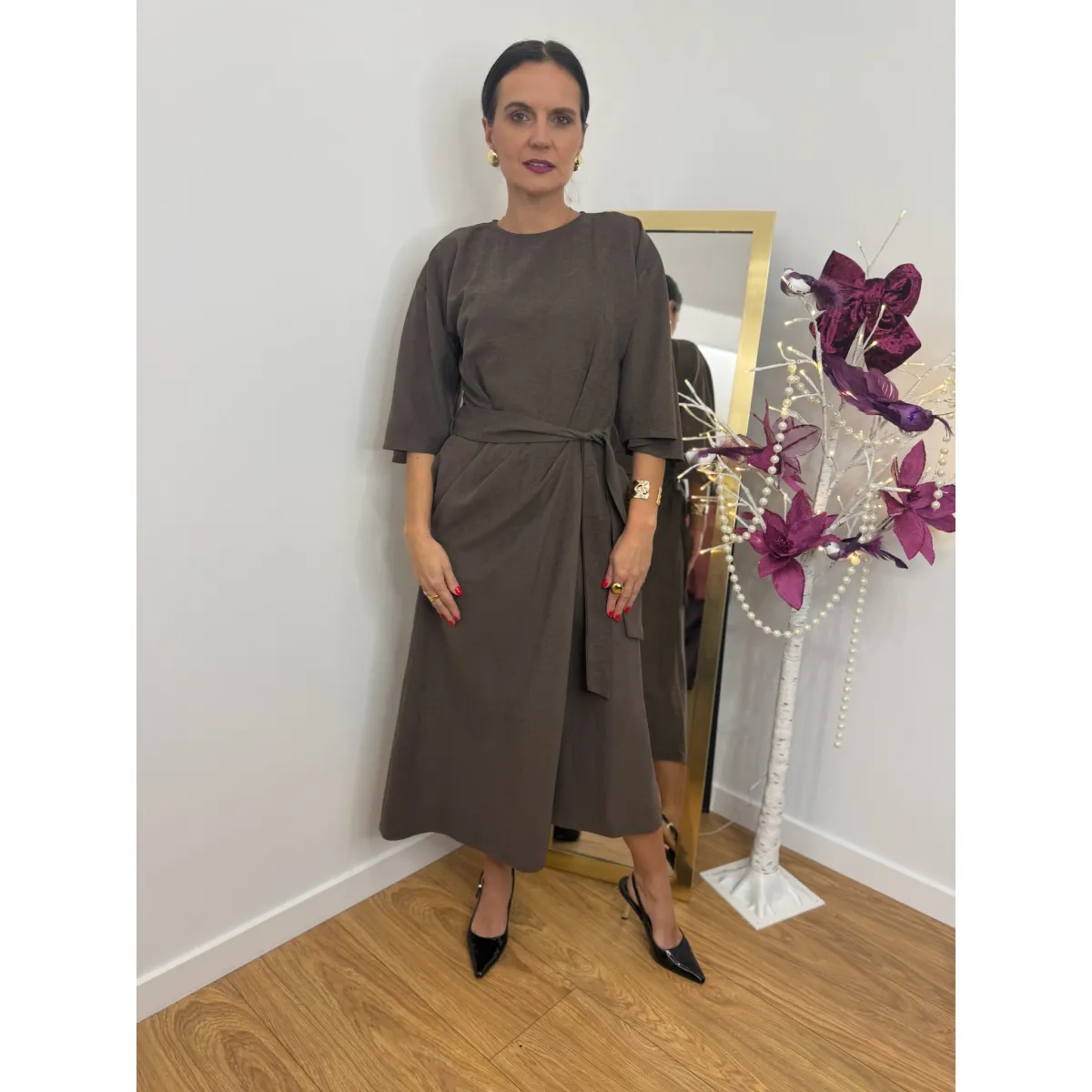 Wiskozowa sukienka SOPHIE w odcieniu czekoladowym rozmiar L