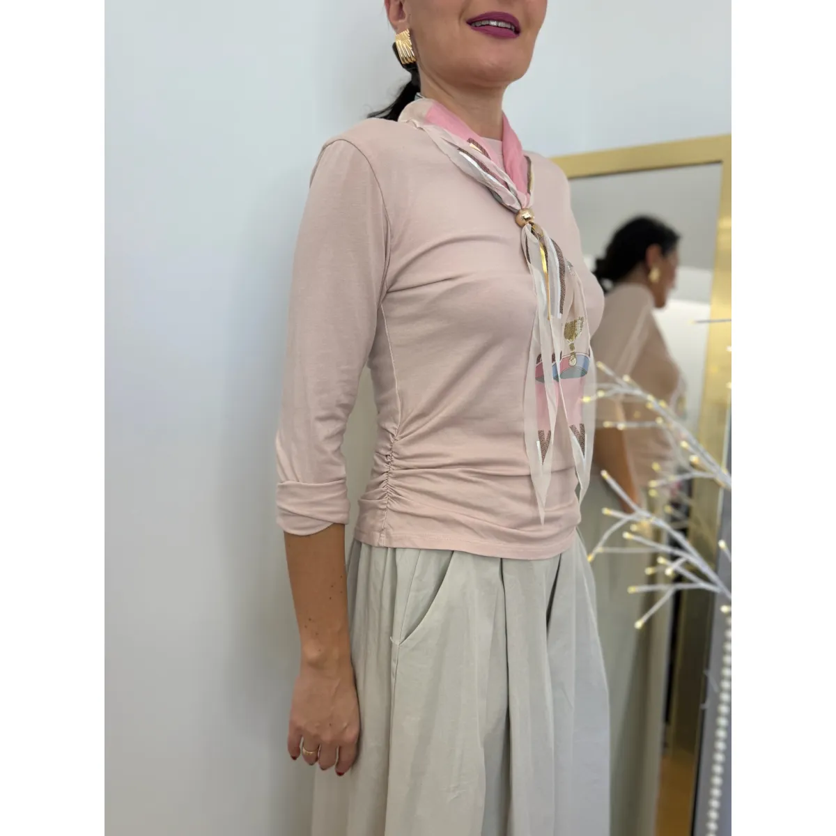 Bawełniana bluzka ORIANA z gawroszką w kolorze różu pudrowego