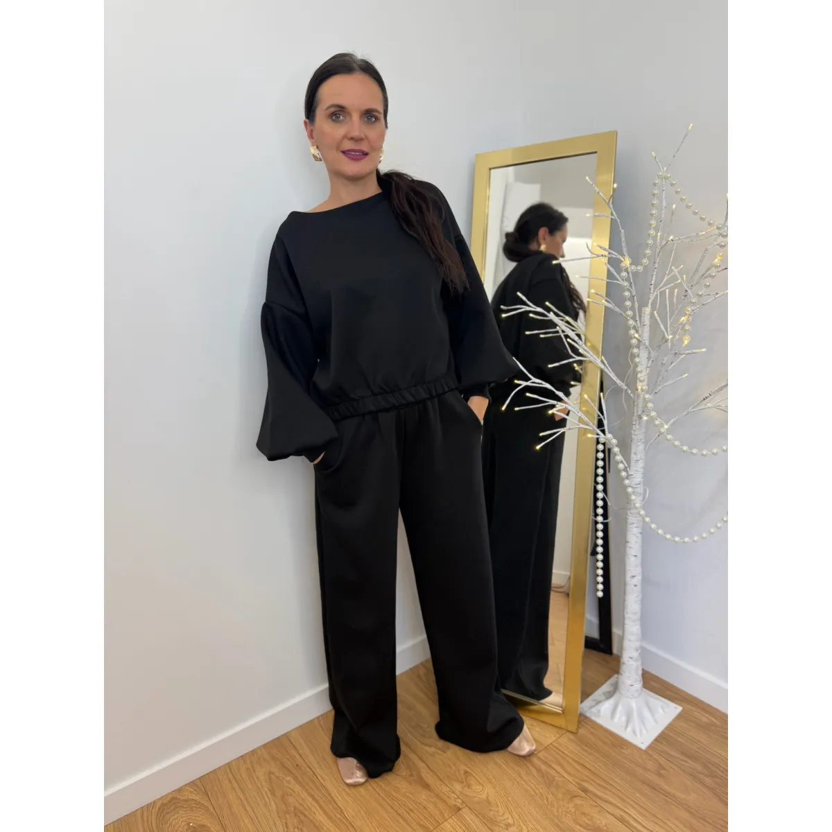 Wiskozowy komplet PALOMA w kolorze głębokiej czerni