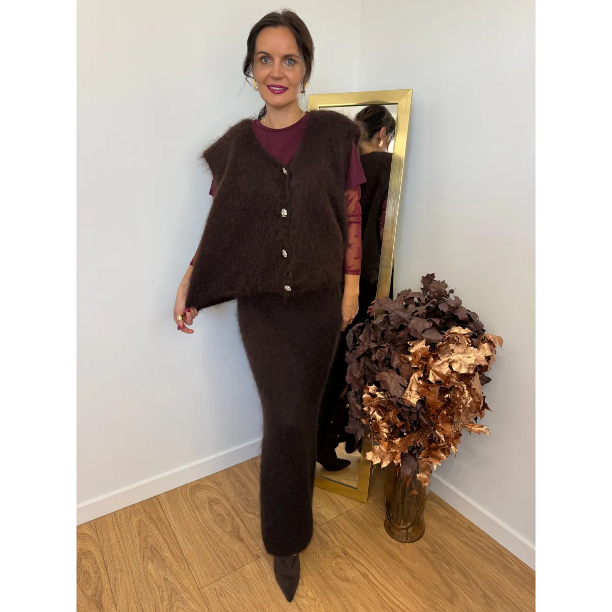 Moherowa kamizelka MILAS w odcieniu czekoladowym