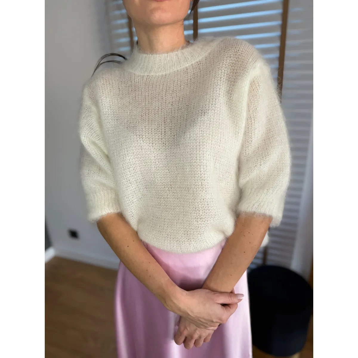 Moherowy Sweter Mistral w odcieniu mlecznym