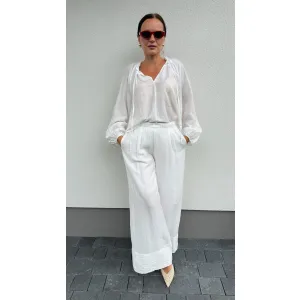 Lekki set z Stencelu ANDA w odcieniu bieli