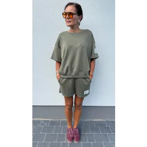 Masełkowy komplet DIANA w kolorze khaki