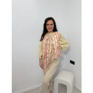 Bawełniana kamizelka LOTOSS w odcieniu ecru w aplikacje rozmiar M/L