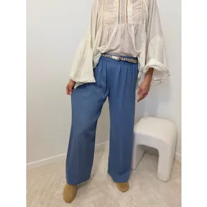 Wiskozowe spodnie EDVIGE w odcieniu jeansu